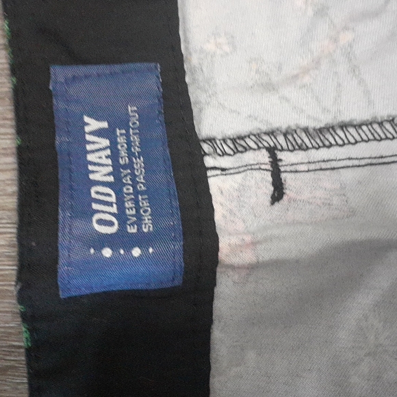 Old Navy Shorts Floral Hibiscus Flower 4 Spring Summer Women's Twill - Picture 4 of 6